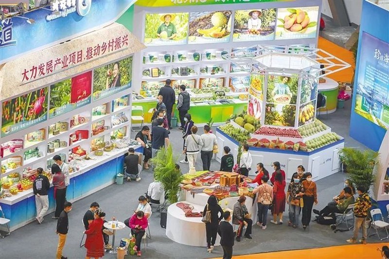 农产品交易：传统市场与电商平台的博弈